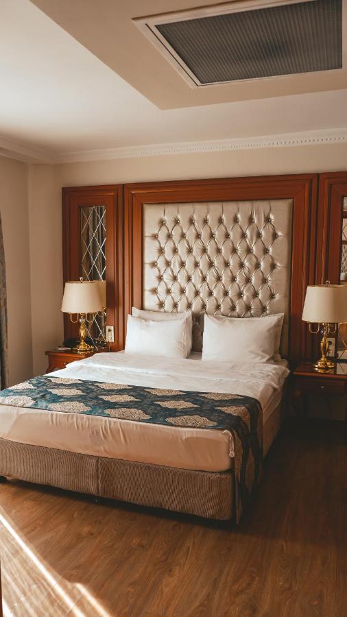 Premier Vista Hotel 실리브리 외부 사진